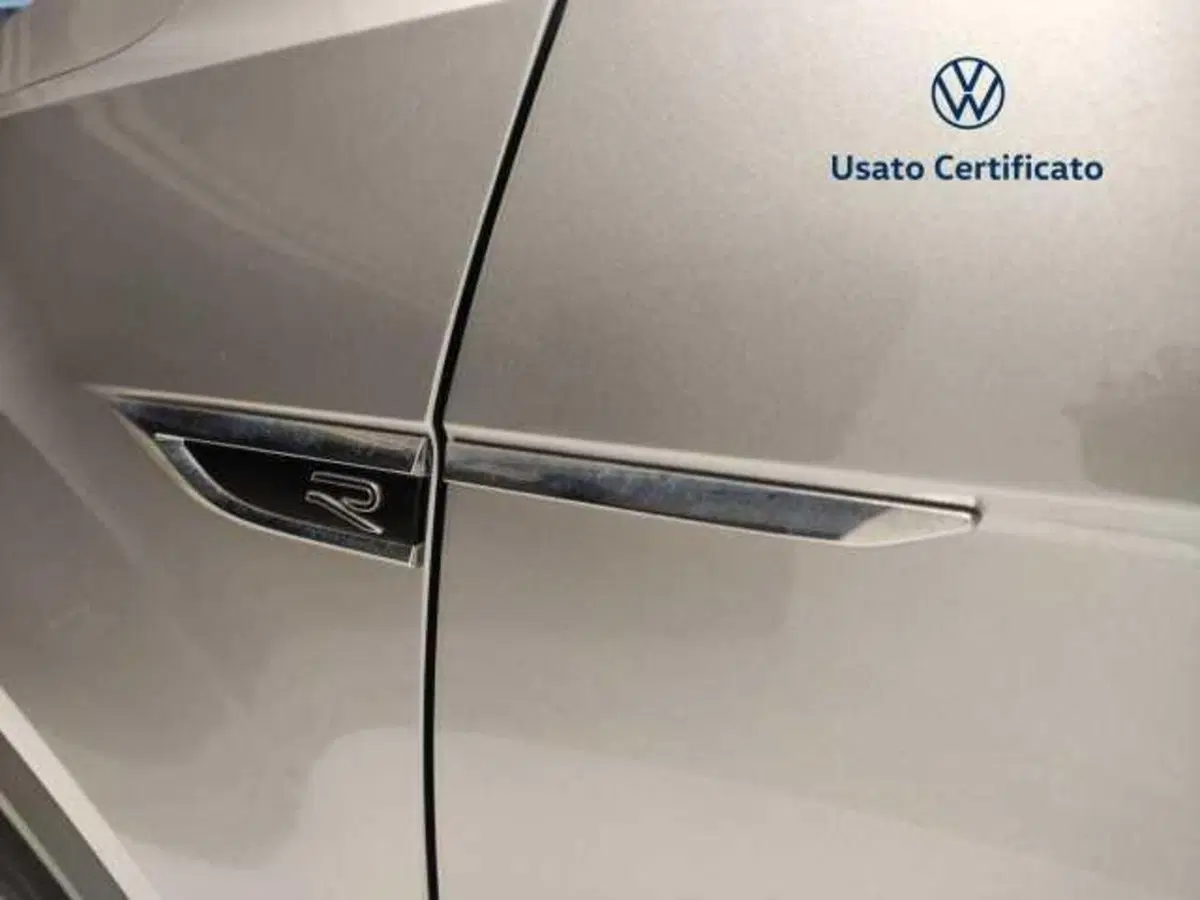 Volkswagen T-Roc usata a Avellino (11)