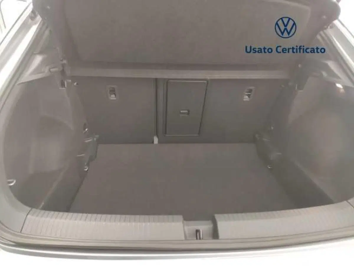 Volkswagen T-Roc usata a Avellino (15)