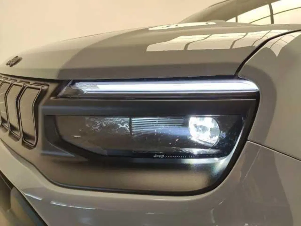 Jeep Avenger usata a Avellino (15)