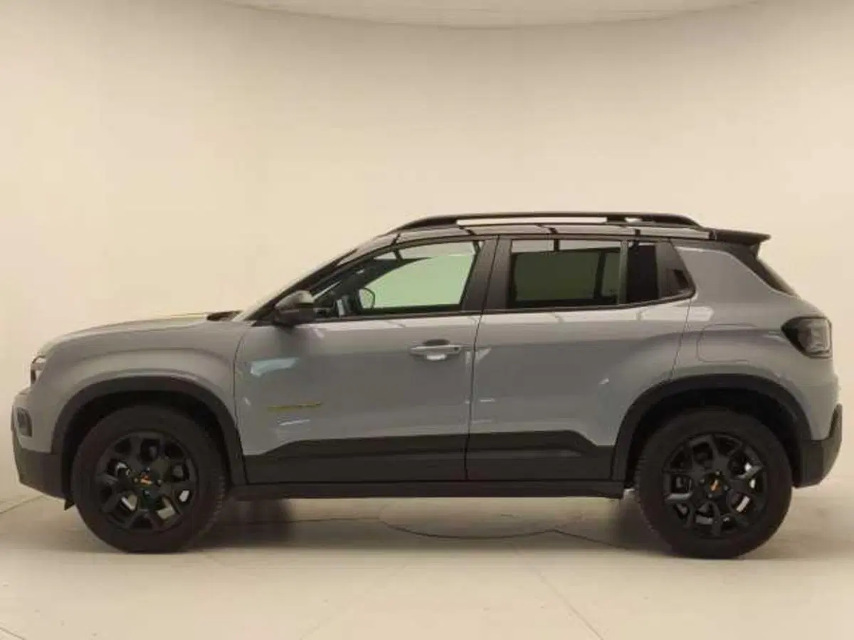 Jeep Avenger usata a Avellino (4)