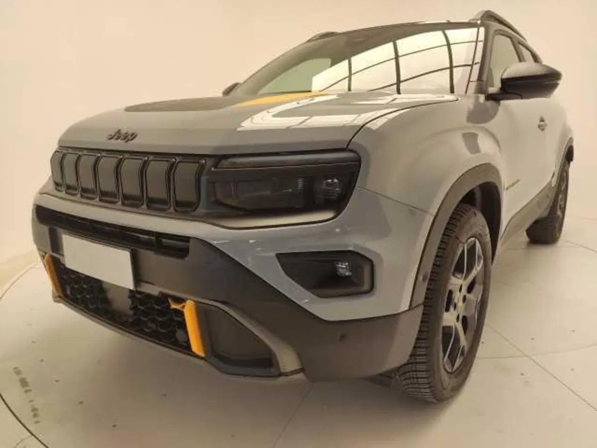 Jeep Avenger usata a Avellino (8)