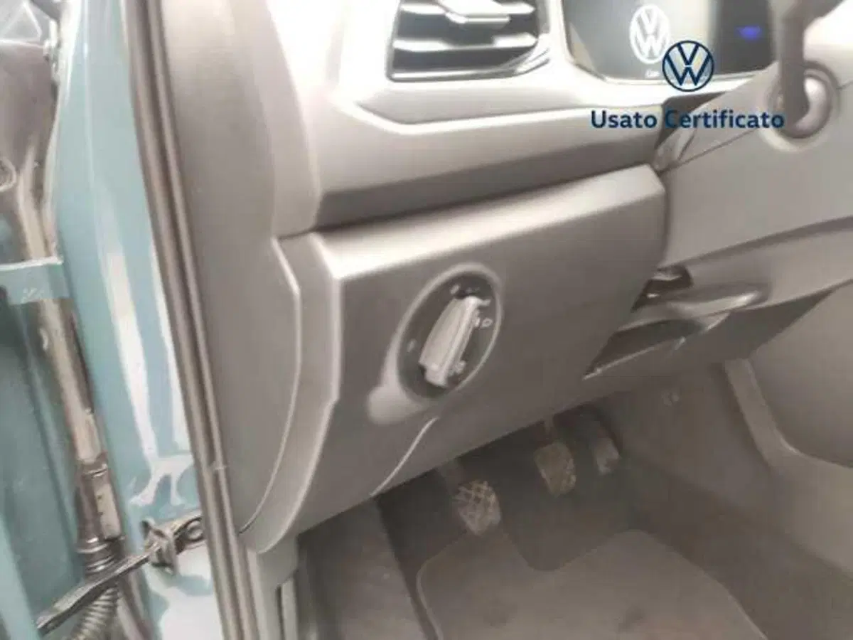 Volkswagen T-Roc usata a Avellino (17)