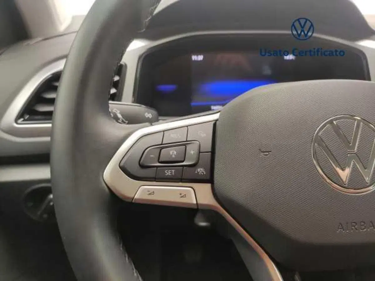 Volkswagen T-Roc usata a Avellino (19)