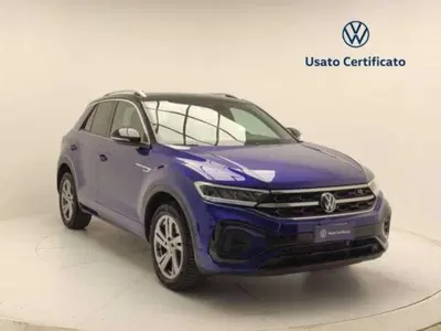Volkswagen T-Roc 2.0 tdi R-Line 4motion 150cv dsg del 2023 usata a Pratola Serra