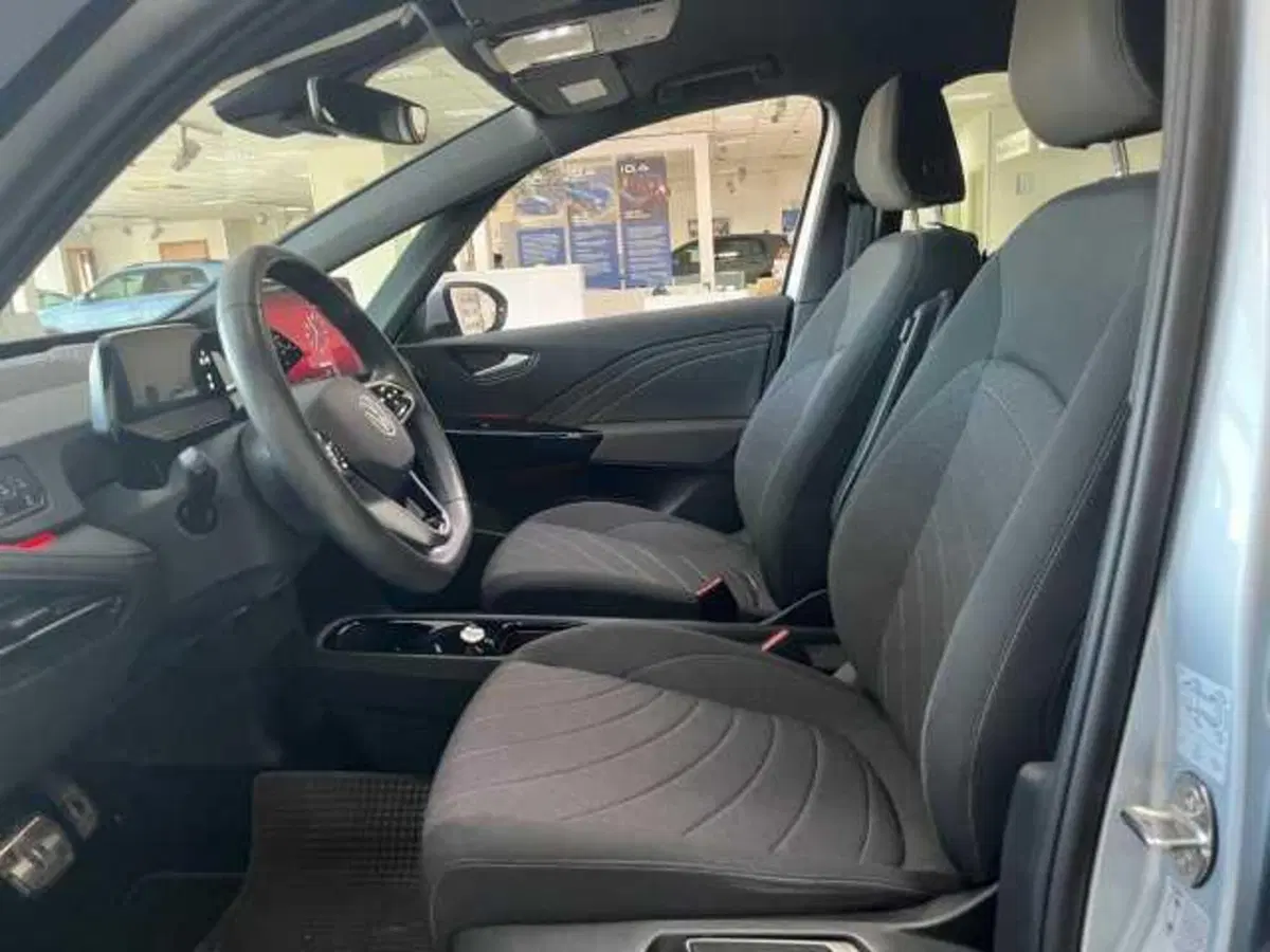 Volkswagen ID.3 usata a Avellino (11)