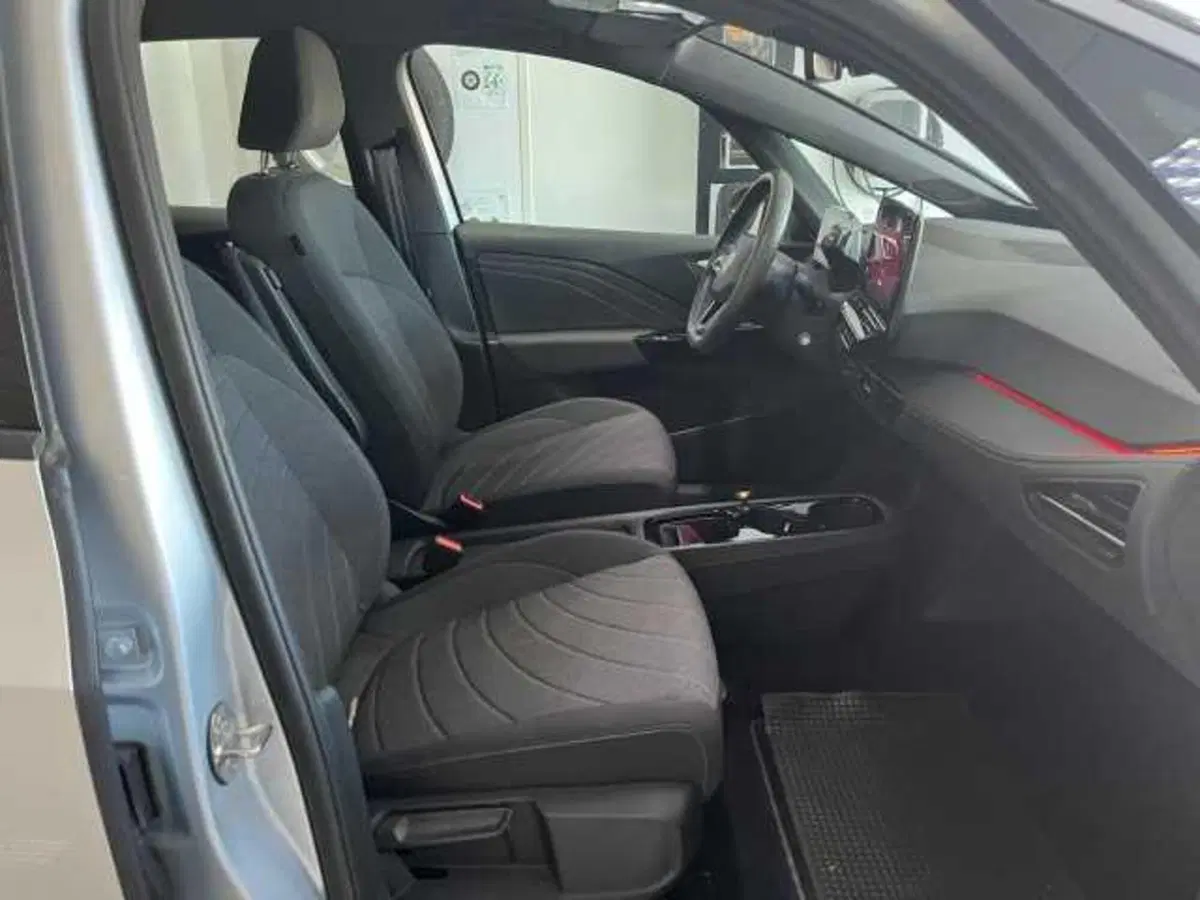 Volkswagen ID.3 usata a Avellino (20)