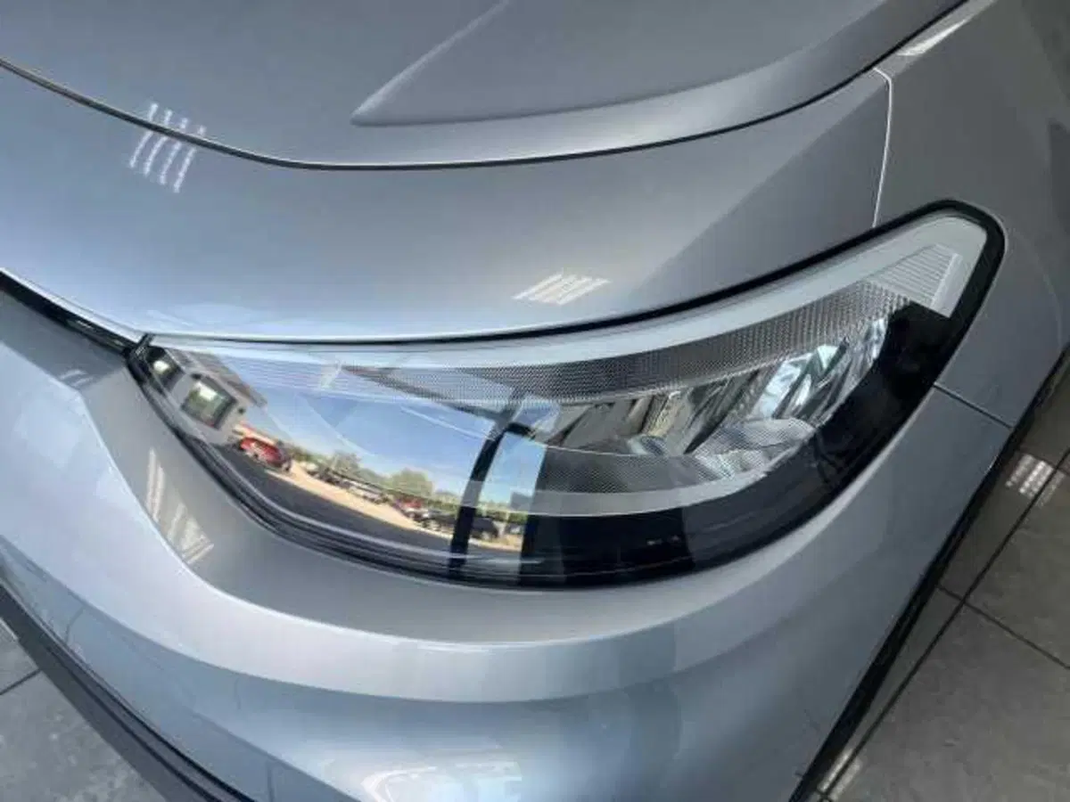 Volkswagen ID.3 usata a Avellino (6)