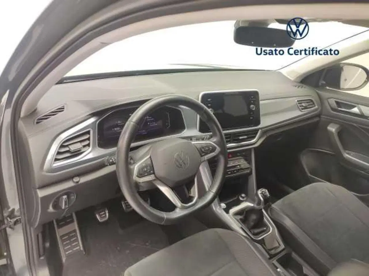 Volkswagen T-Roc usata a Avellino (18)