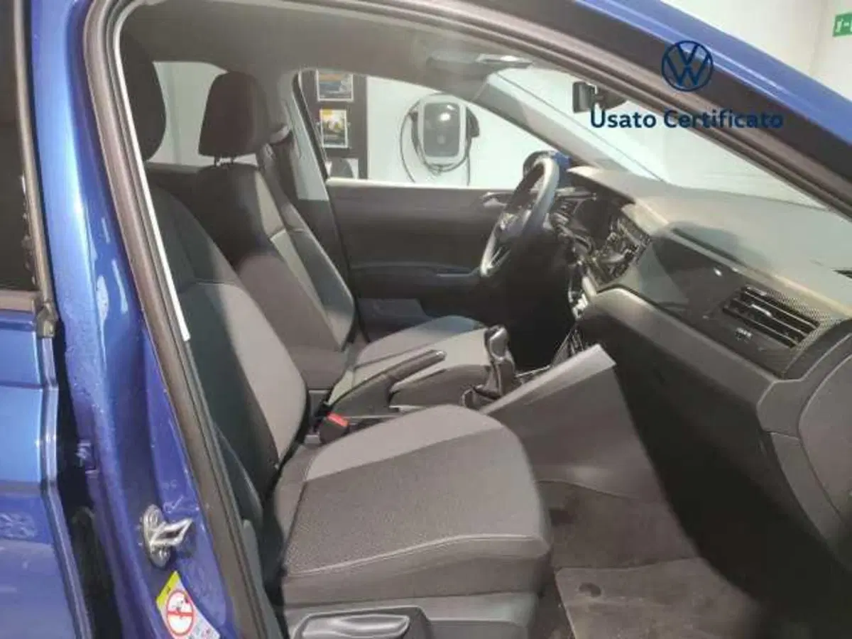 Volkswagen Taigo nuova a Avellino (19)