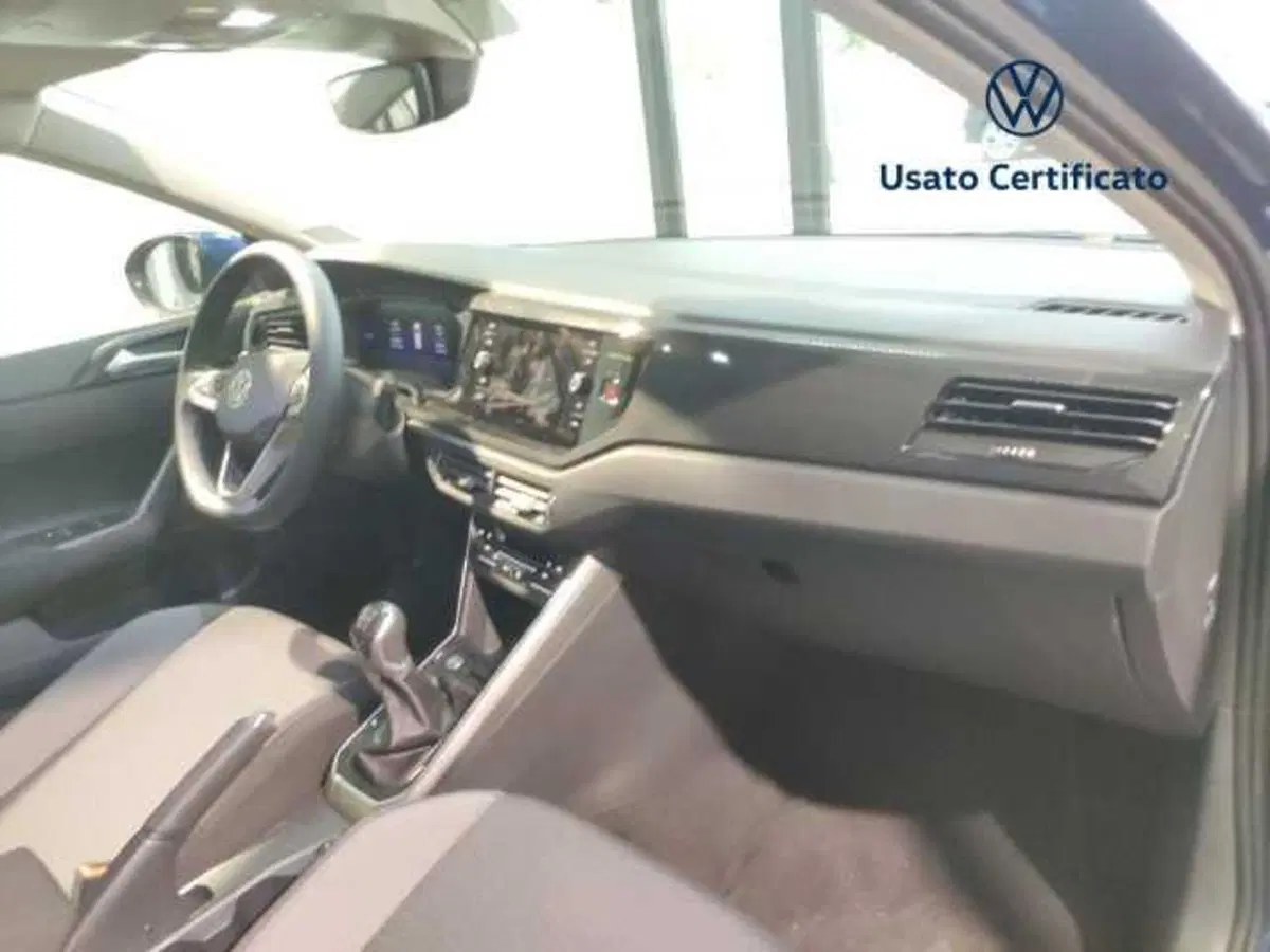 Volkswagen Taigo nuova a Avellino (20)