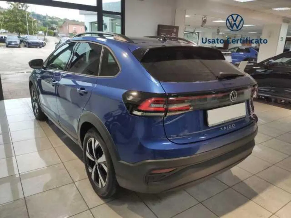 Volkswagen Taigo nuova a Avellino (4)