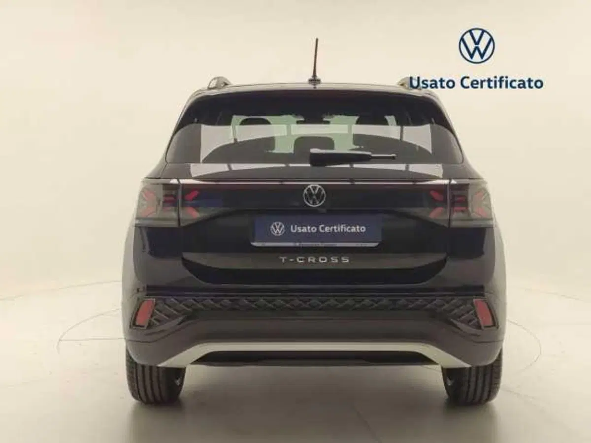 Volkswagen T-Cross nuova a Avellino (10)