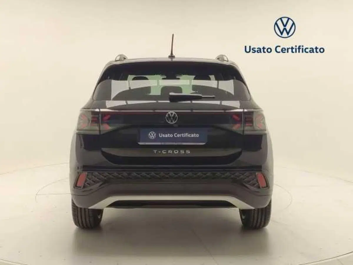 Volkswagen T-Cross nuova a Avellino (11)
