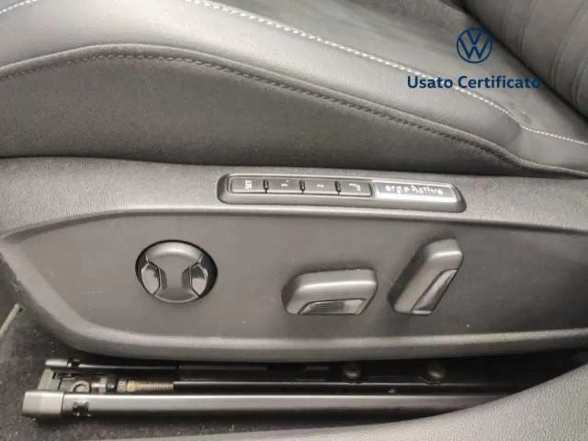 Volkswagen Golf usata a Avellino (16)