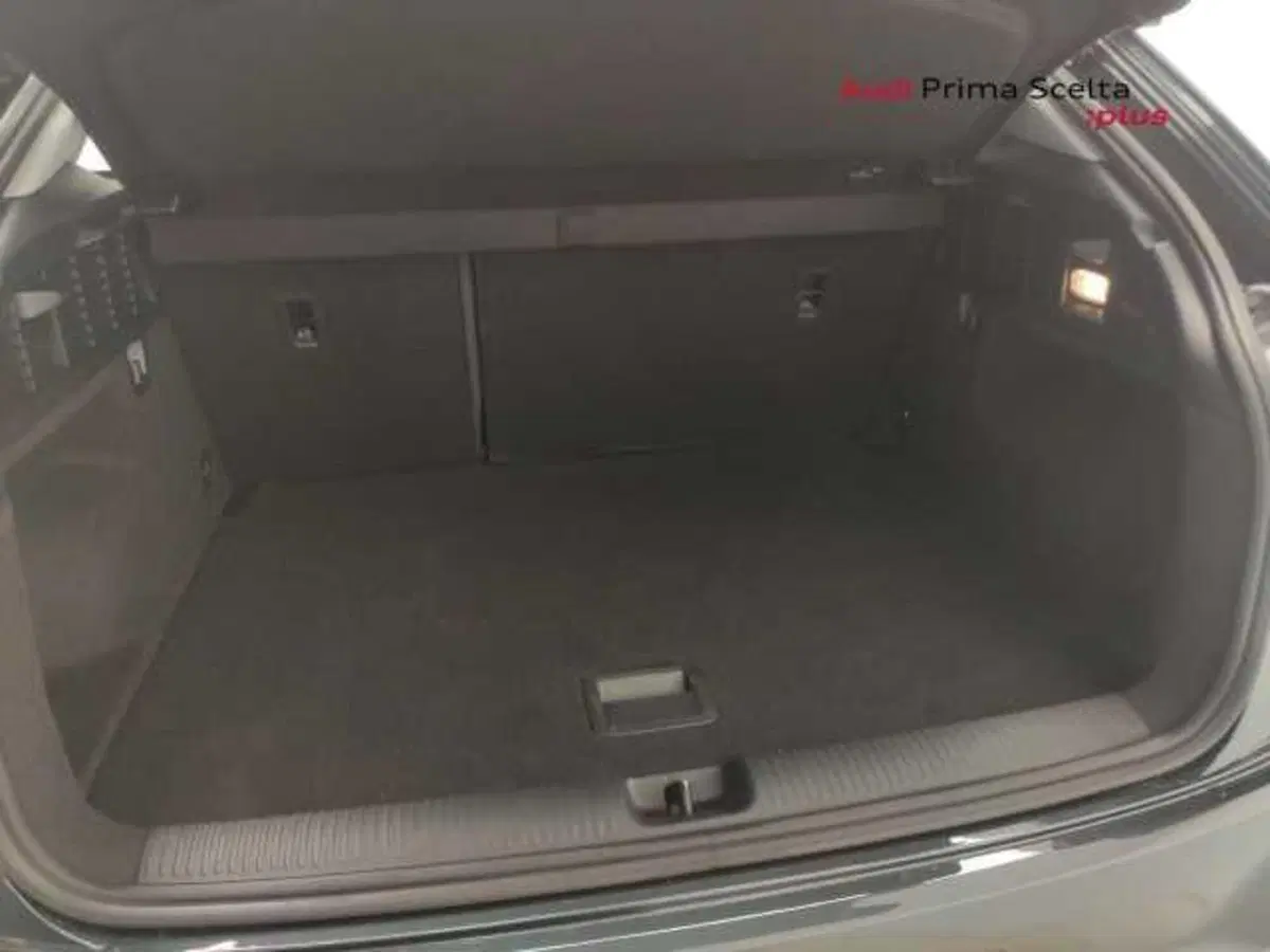 Audi Q2 usata a Avellino (8)