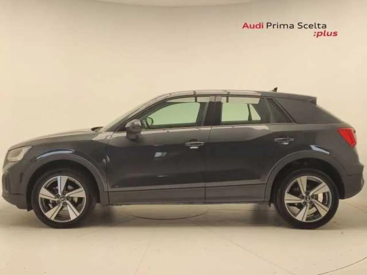 Audi Q2 usata a Avellino (4)