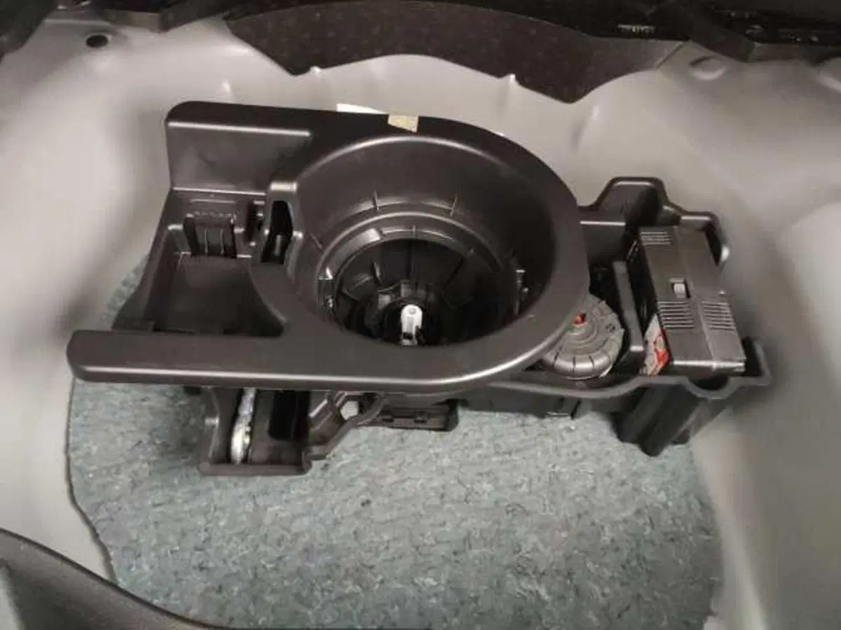 Jeep Avenger usata a Avellino (14)