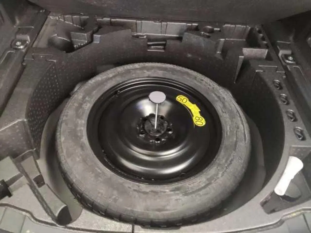Land Rover Discovery Sport usata a Avellino (14)