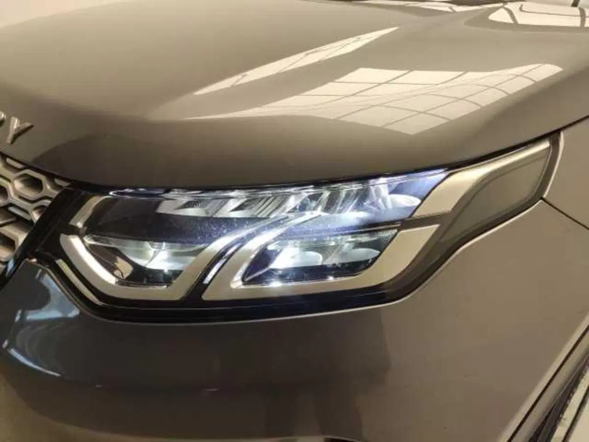 Land Rover Discovery Sport usata a Avellino (9)