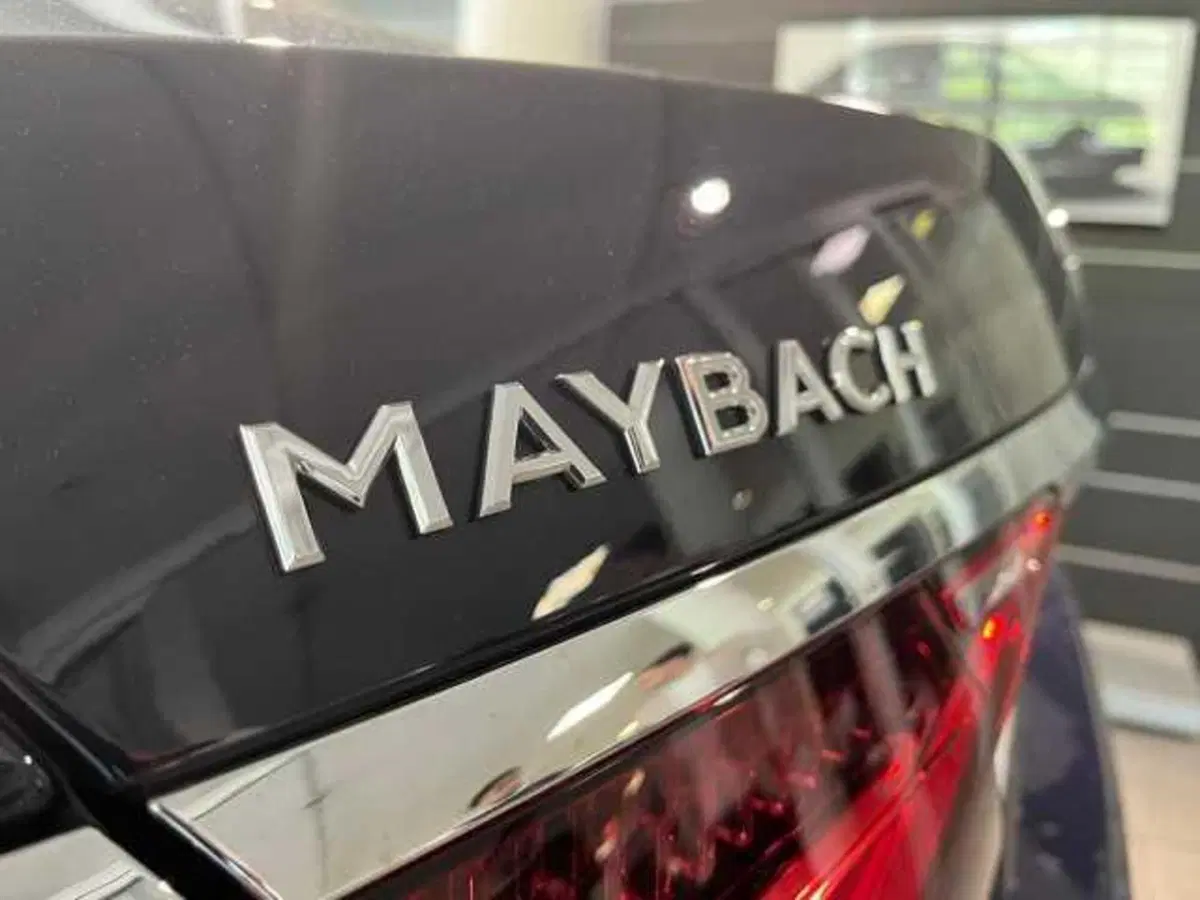 Mercedes-Benz Maybach S usata a Avellino (14)