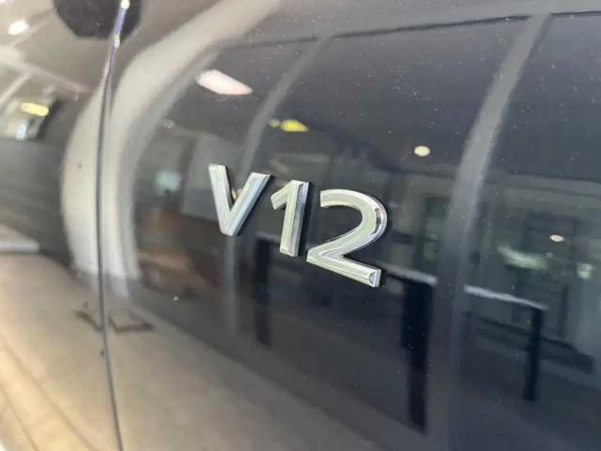 Mercedes-Benz Maybach S usata a Avellino (18)