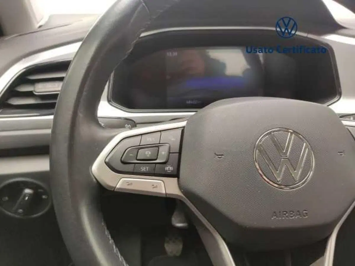Volkswagen T-Roc usata a Avellino (17)