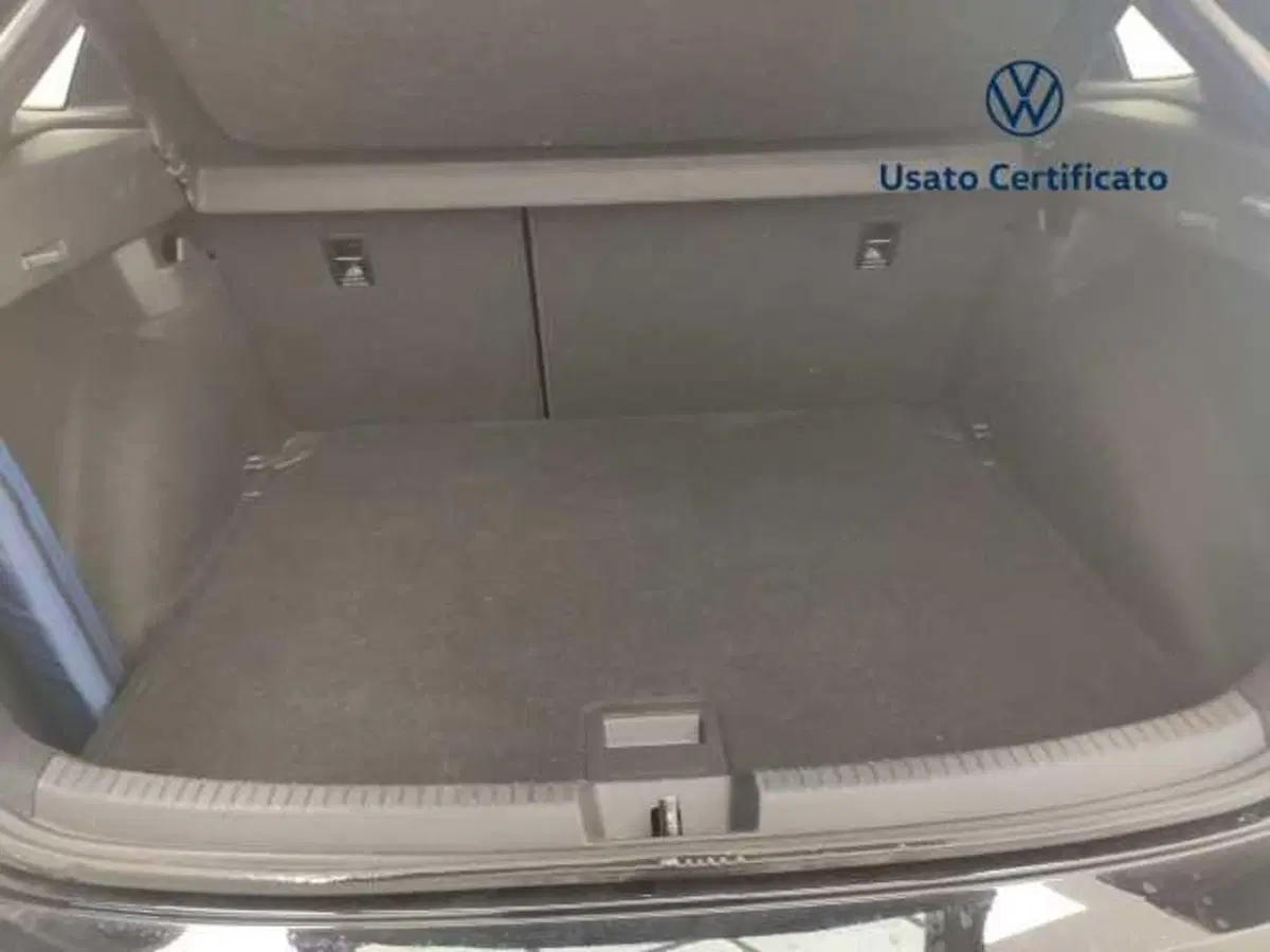 Volkswagen Taigo usata a Avellino (16)