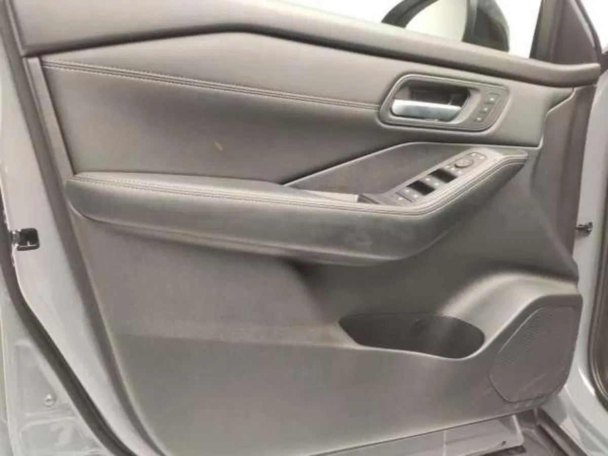 Nissan X-Trail usata a Avellino (20)