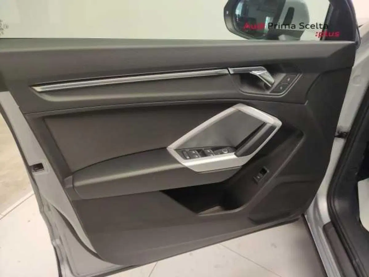 Audi Q3 Sportback usata a Avellino (10)