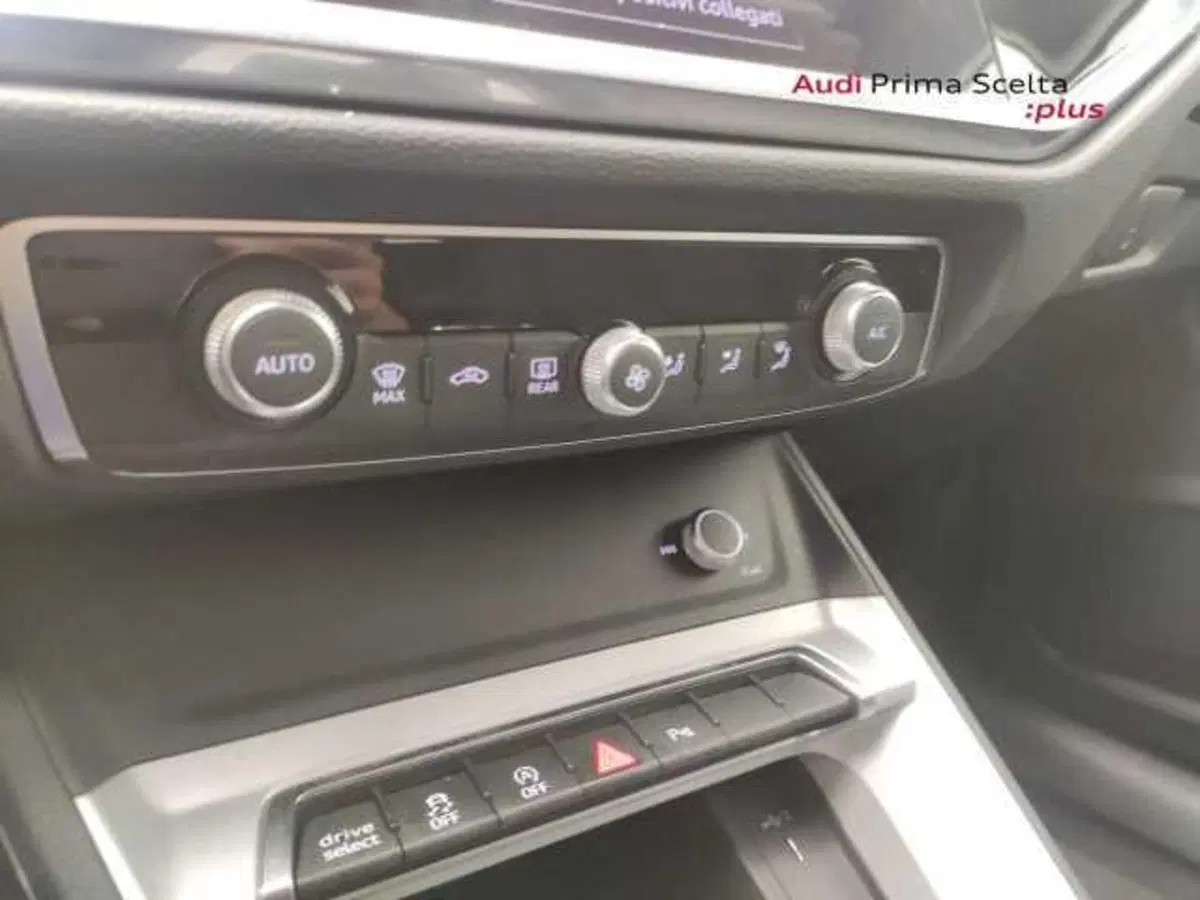 Audi Q3 Sportback usata a Avellino (19)
