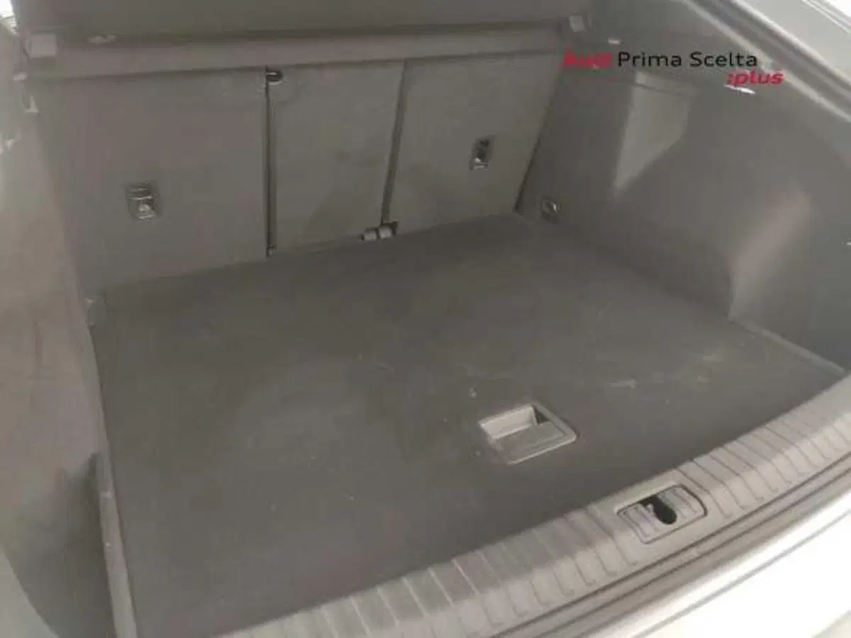 Audi Q3 Sportback usata a Avellino (7)