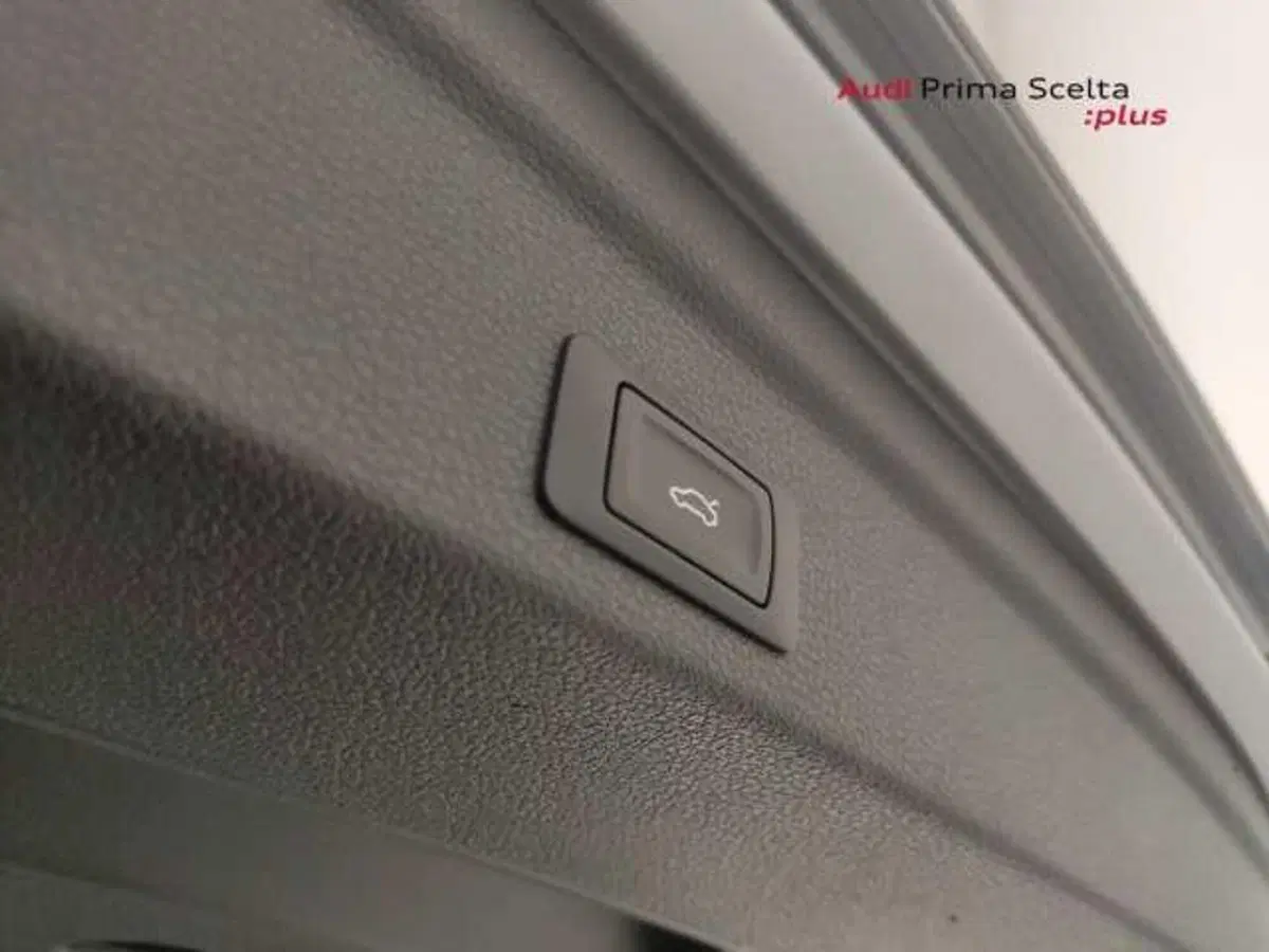 Audi Q3 Sportback usata a Avellino (9)