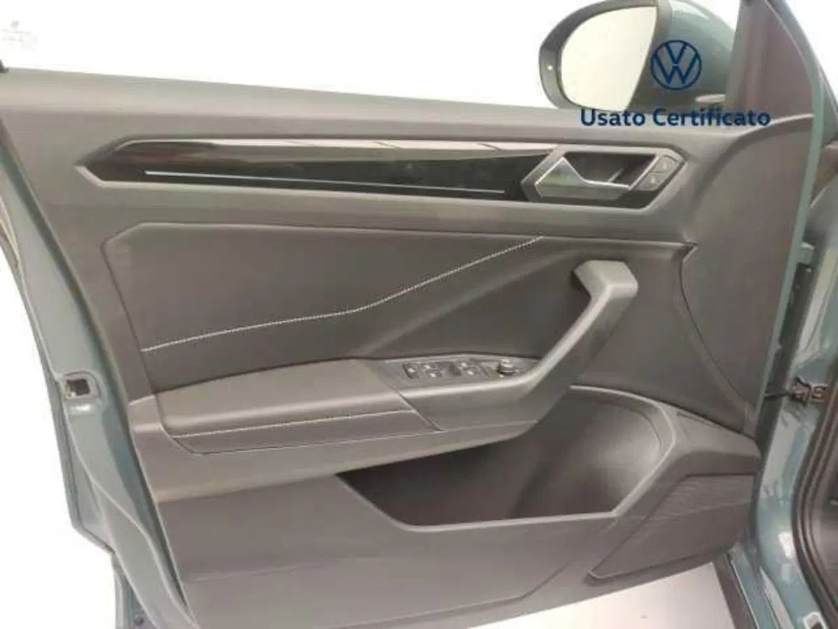 Volkswagen T-Roc usata a Avellino (16)