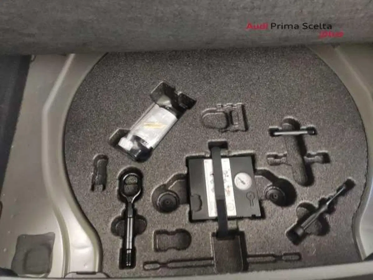 Audi Q3 Sportback usata a Avellino (14)