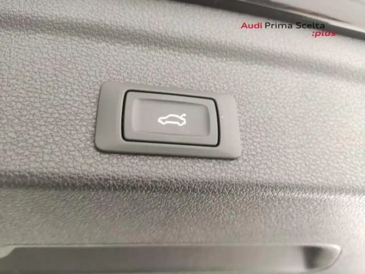 Audi Q3 Sportback usata a Avellino (15)