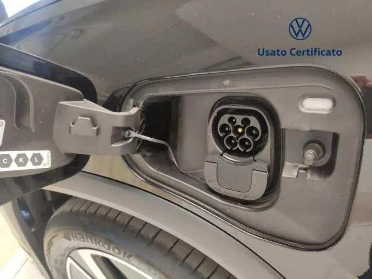 Volkswagen Tayron usata a Avellino (12)