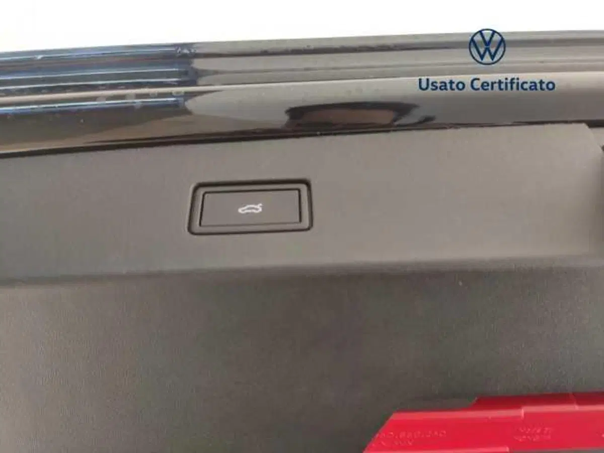 Volkswagen Tayron usata a Avellino (19)