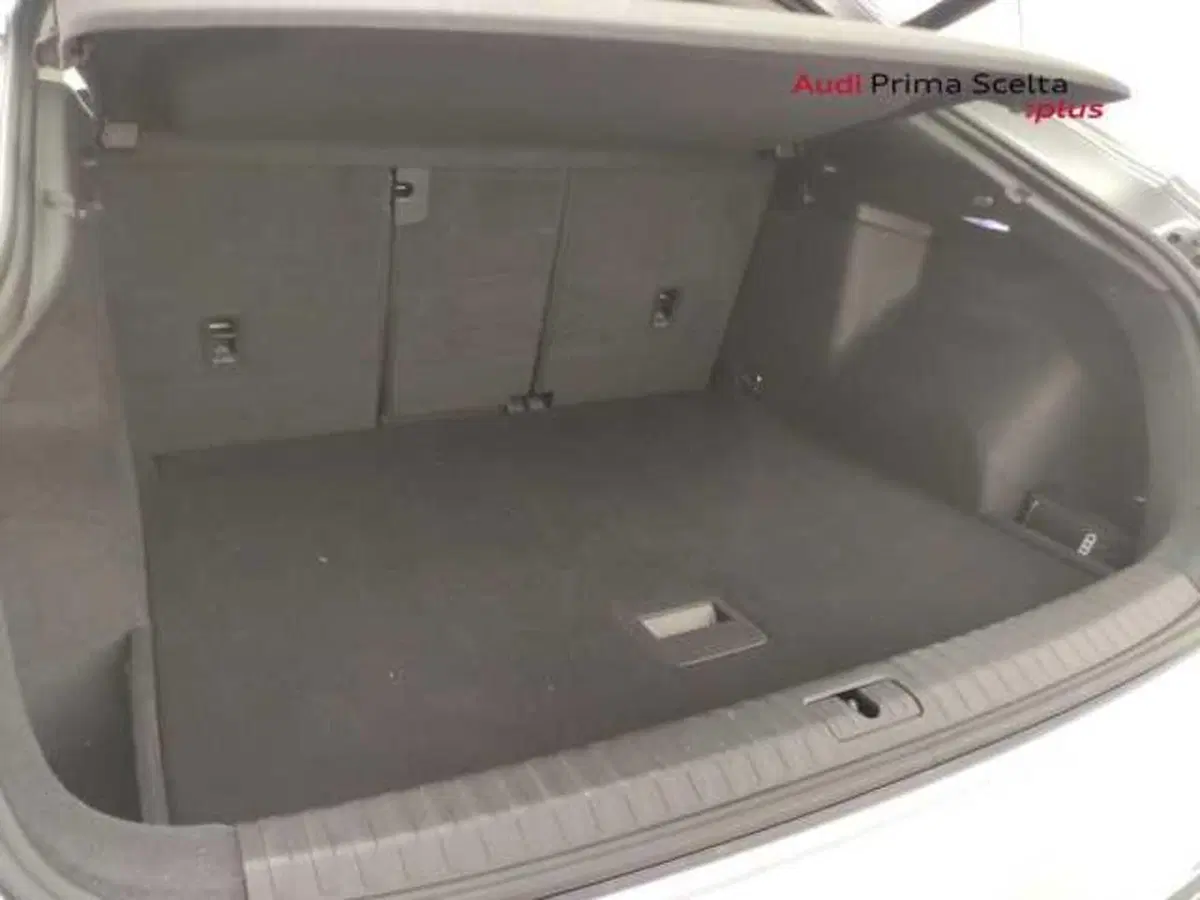 Audi Q3 Sportback usata a Avellino (11)