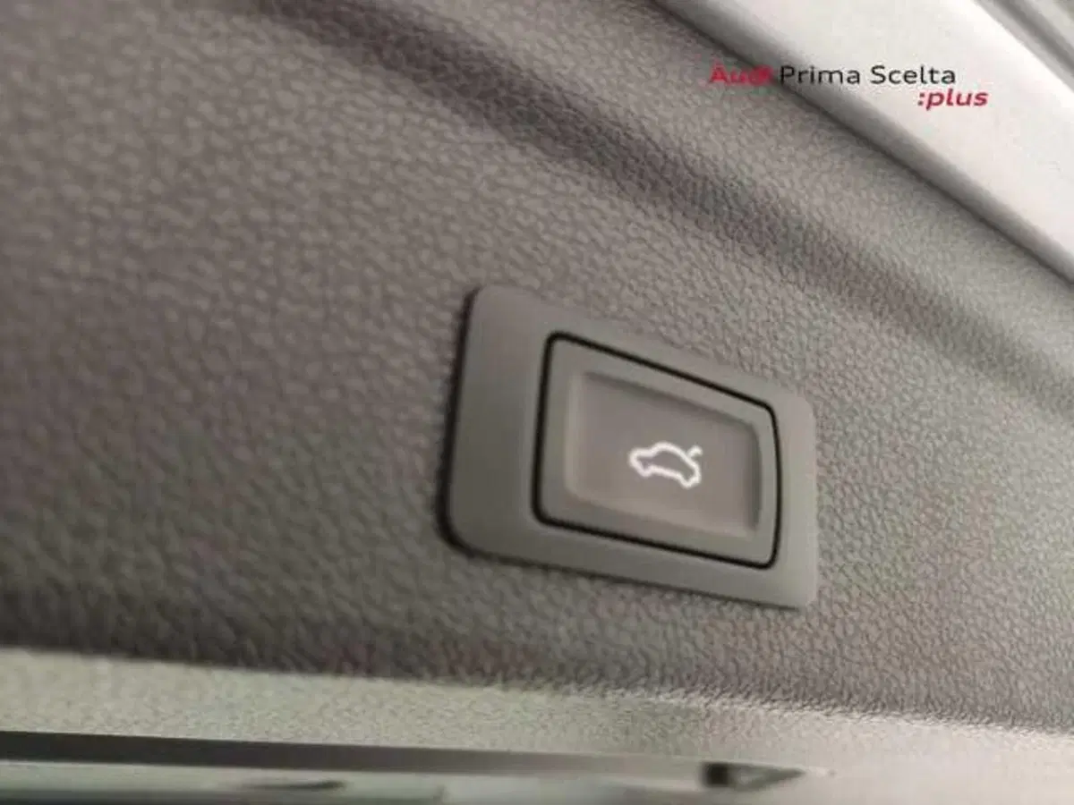 Audi Q3 Sportback usata a Avellino (13)