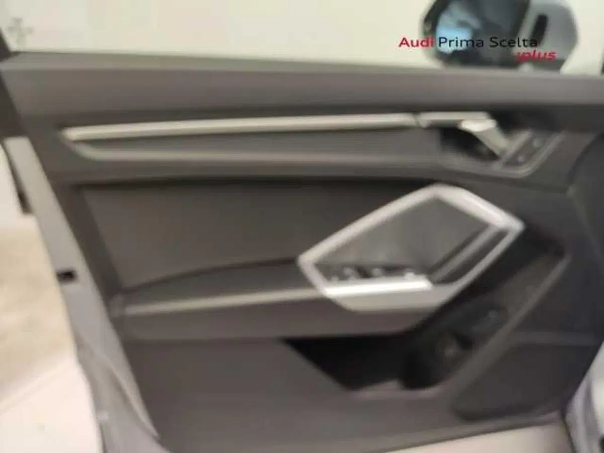 Audi Q3 Sportback usata a Avellino (14)