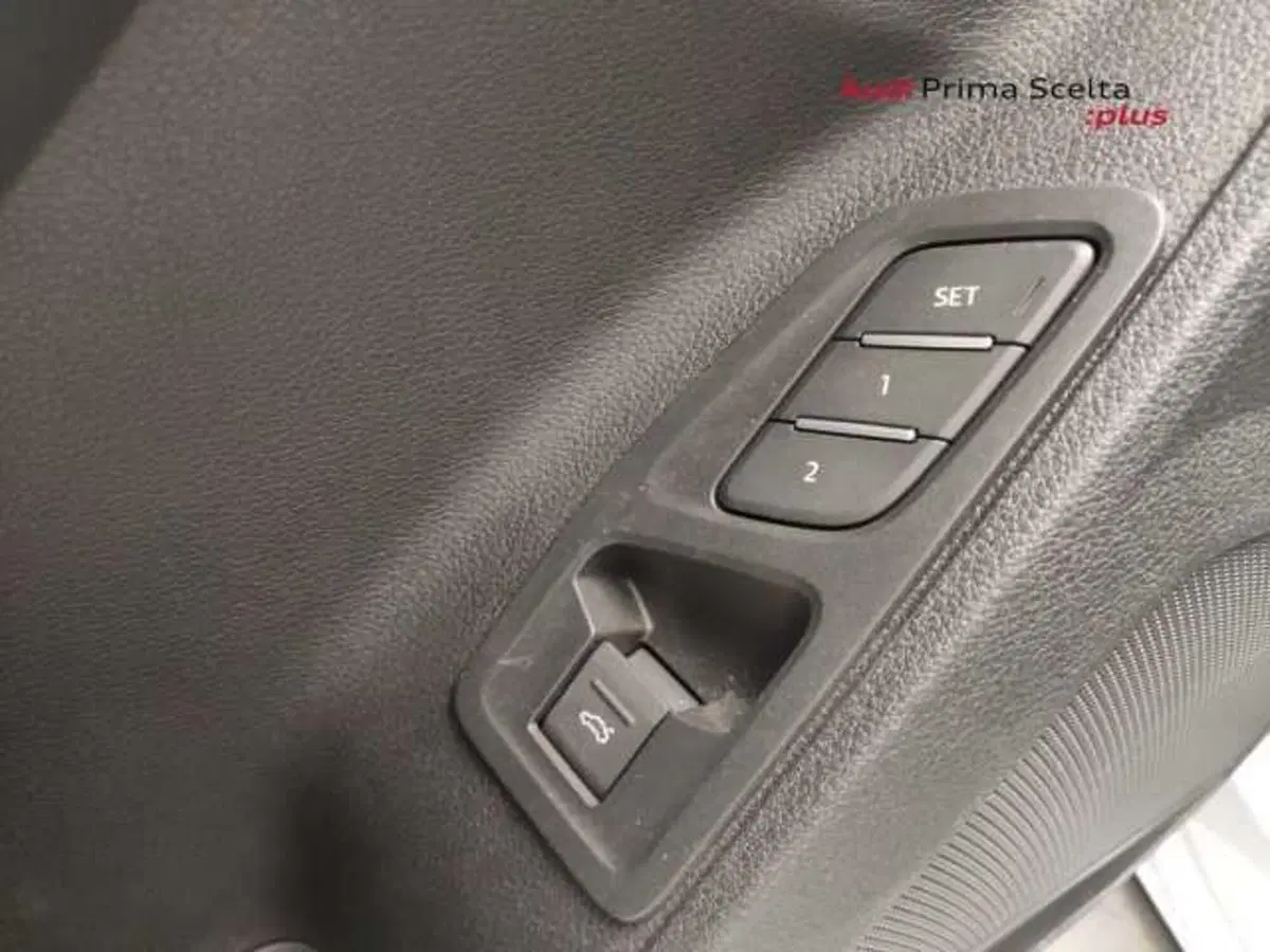 Audi Q3 Sportback usata a Avellino (16)