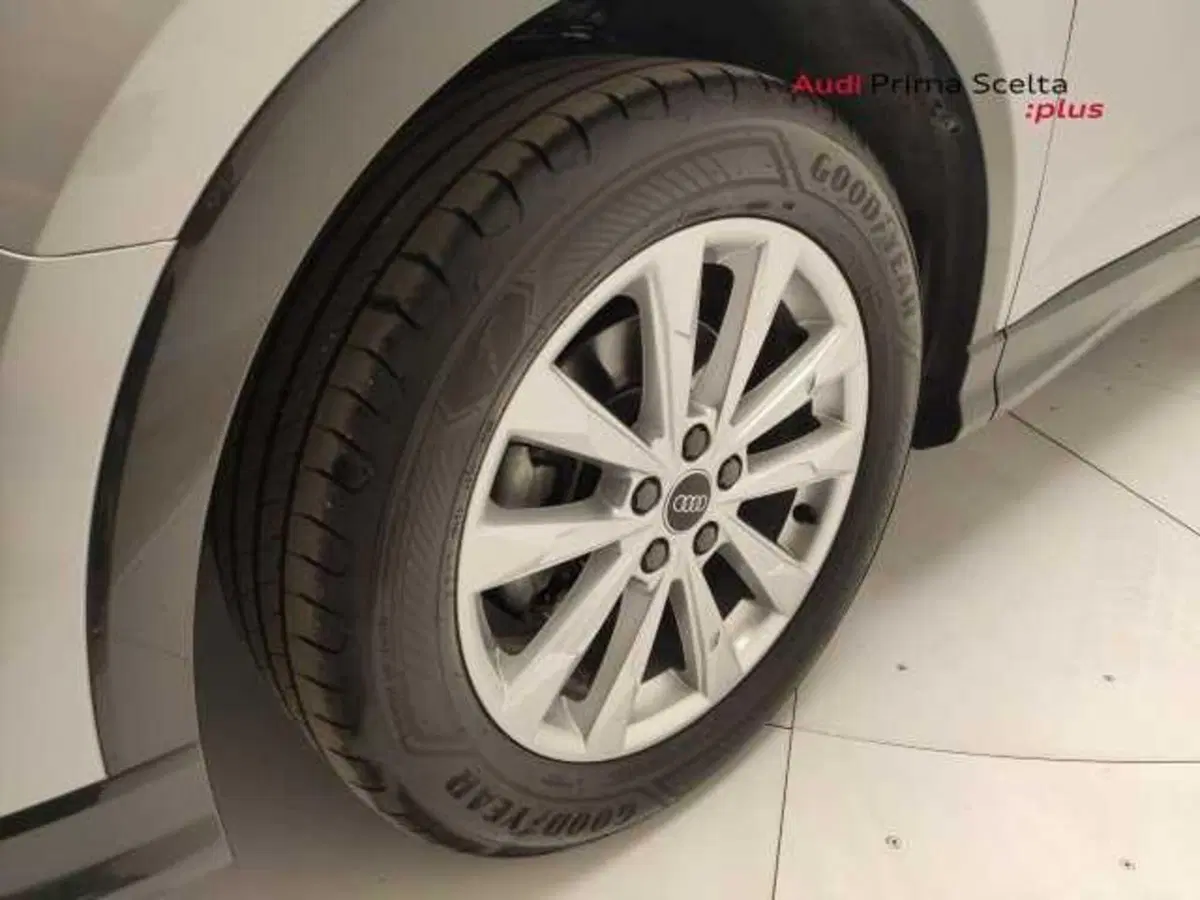Audi Q3 Sportback usata a Avellino (9)