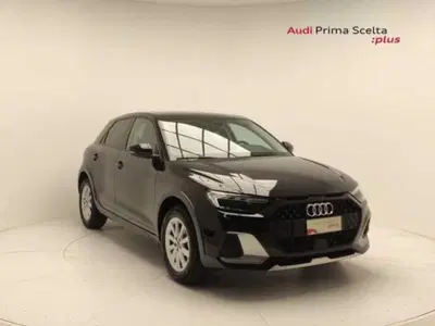 Audi A1 allstreet allstreet 30 TFSI S tronic Identity Contrast del 2025 usata a Pratola Serra