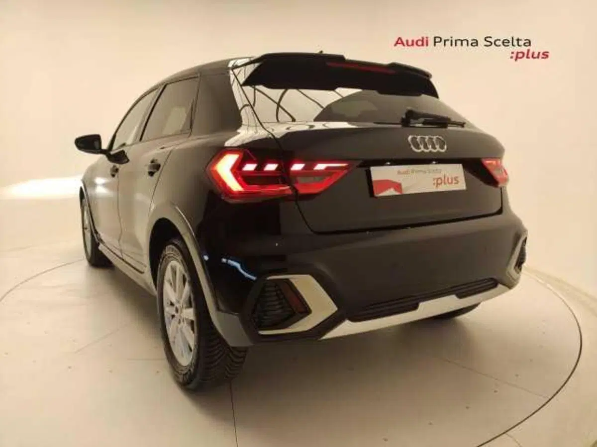 Audi A1 allstreet usata a Avellino (11)