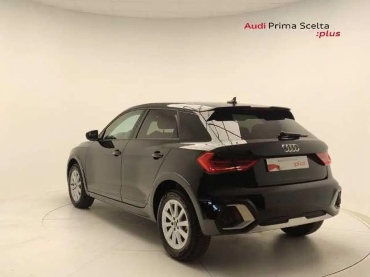 Audi A1 allstreet usata a Avellino (5)