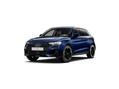 Audi A1 allstreet allstreet 30 TFSI Identity Contrast del 2025 usata a Pratola Serra
