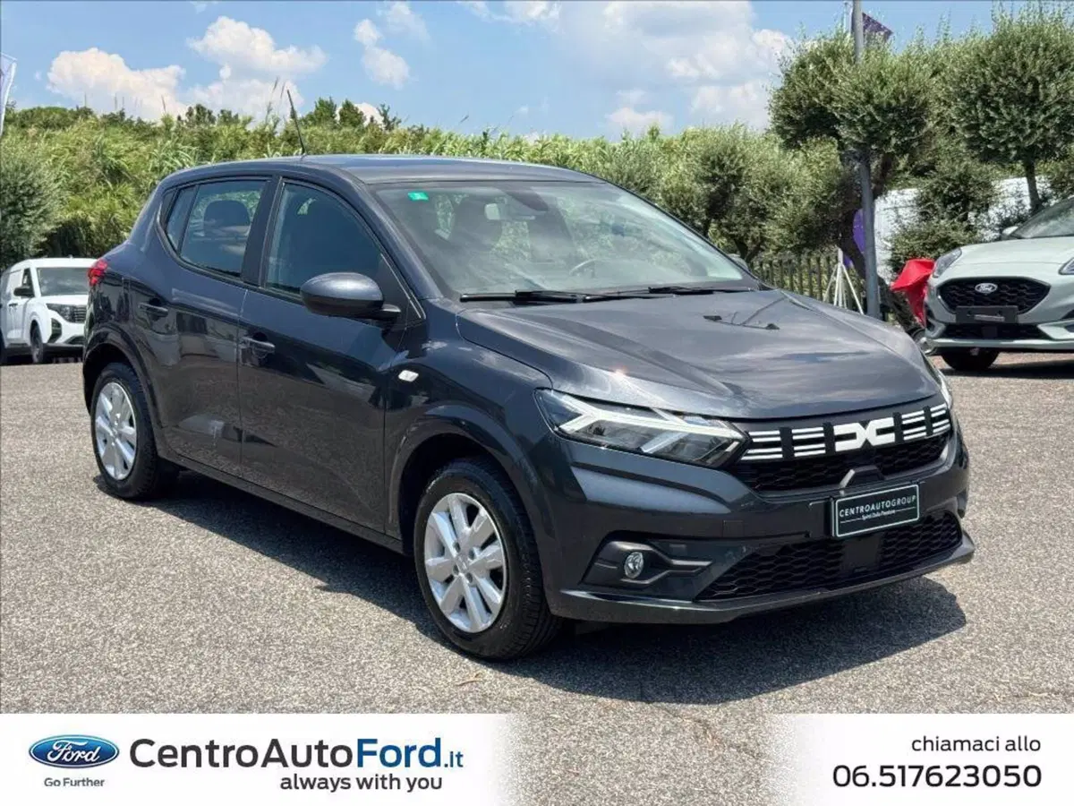 Dacia Sandero usata a Roma (6)