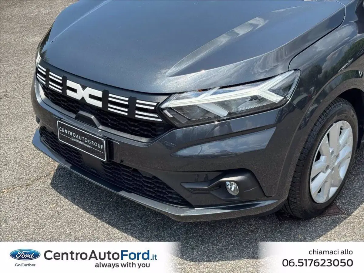 Dacia Sandero usata a Roma (7)