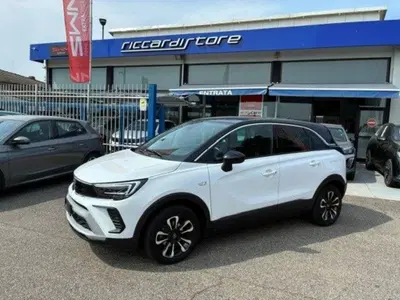 Opel Crossland 1.2 Turbo 12V 130 CV aut. Start&amp;Stop Elegance del 2024 usata a Abbiategrasso
