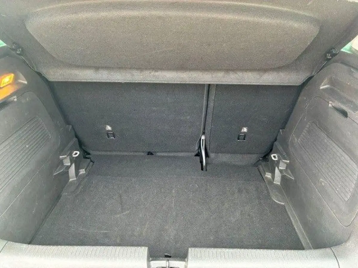 Opel Crossland usata a Milano (7)